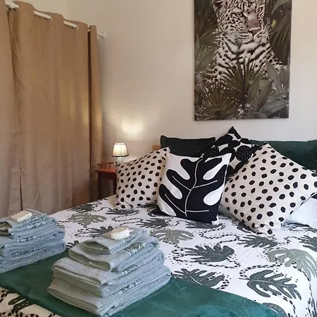 公寓 Sondela Self Catering