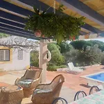 Sondela Self Catering Апартаменты *