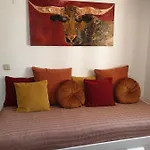 Sondela Self Catering Апартаменты