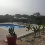 شقة Sondela Self Catering *