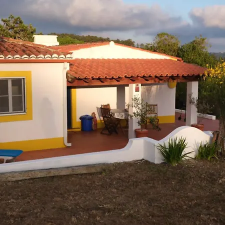 Sondela Self Catering * São Martinho do Porto
